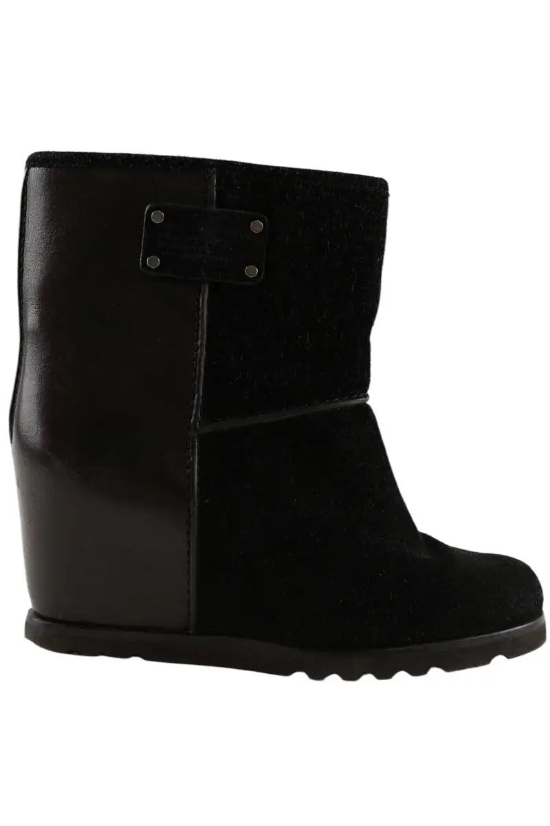 Boots Marc By Marc Jacobs Noir en Daim, taille 35 - Seconde Main