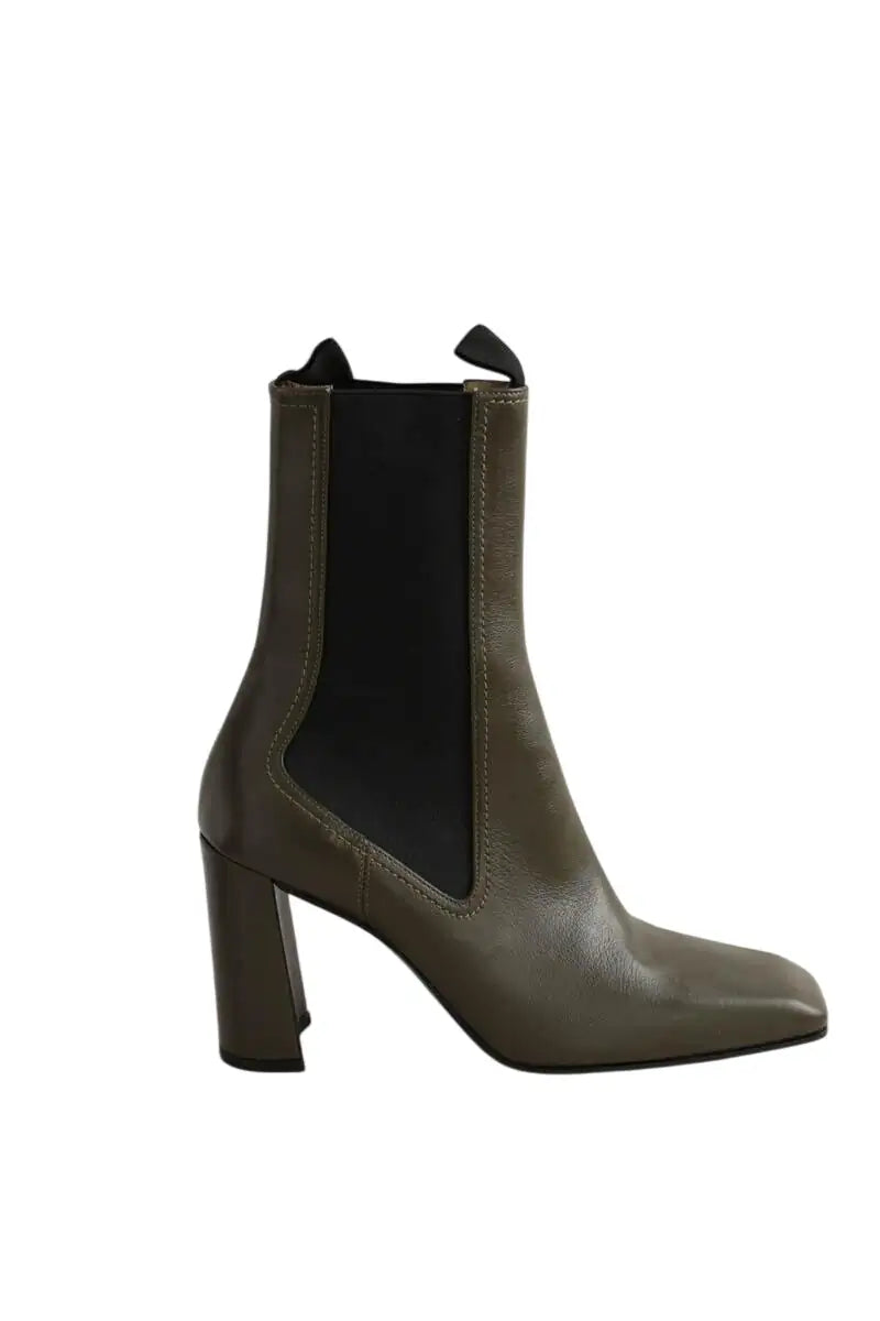 Boots Nina Ricci Kaki en Cuir, taille 37 - Seconde Main