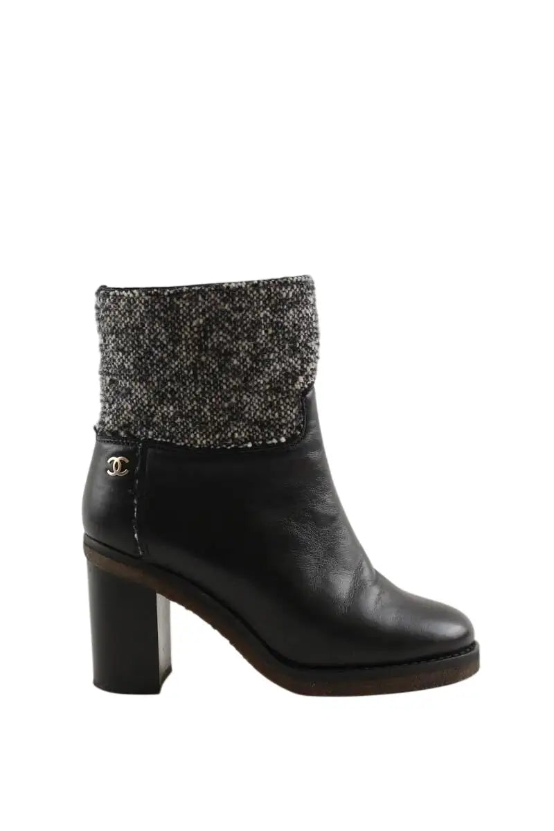 Bottes Chanel Noir en Cuir, taille 37 - Seconde Main