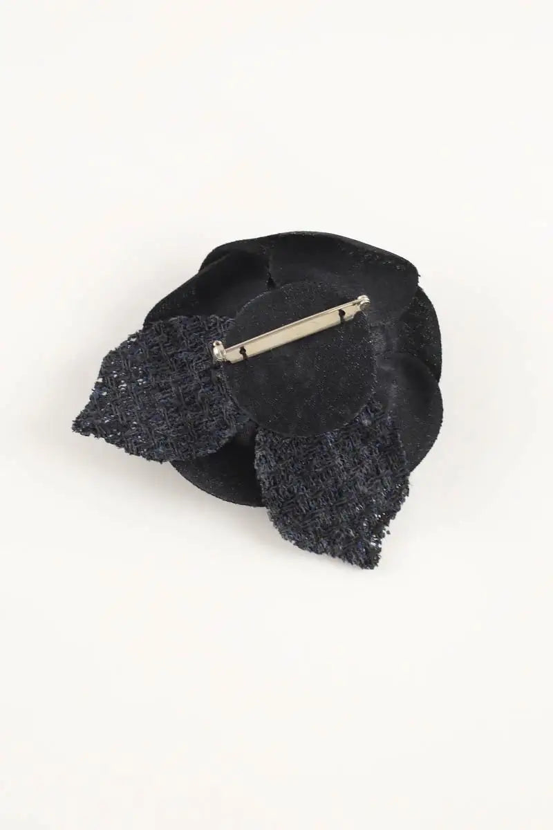 Broche Chanel Marine en Tissu