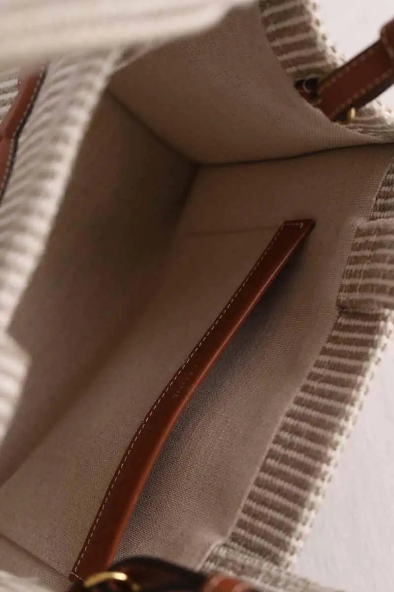 Cabas Celine Toile tote bag Gris en Tissu
