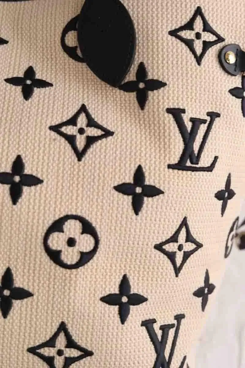 Cabas Louis Vuitton Neverfull MM Beige en Cuir