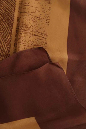 Carré Burberry Marron en Soie