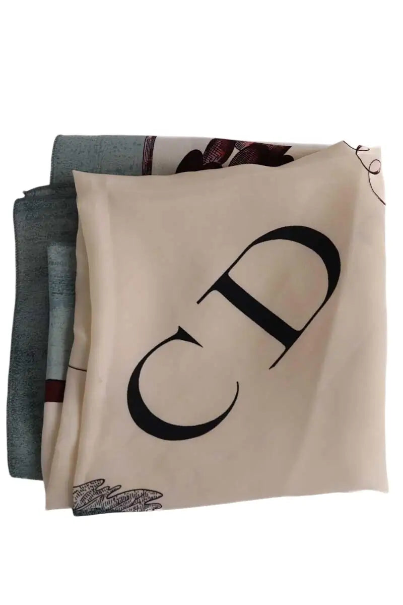 Carré Dior Beige en Soie - Seconde Main