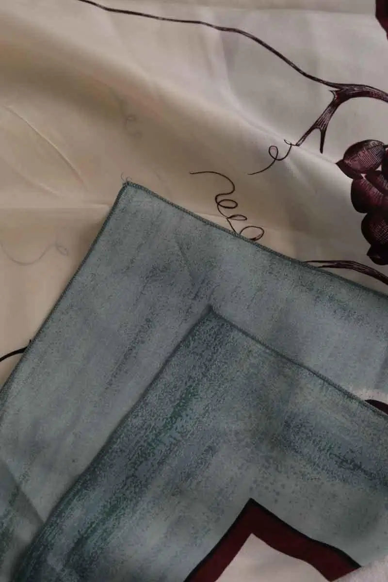Carré Dior Beige en Soie