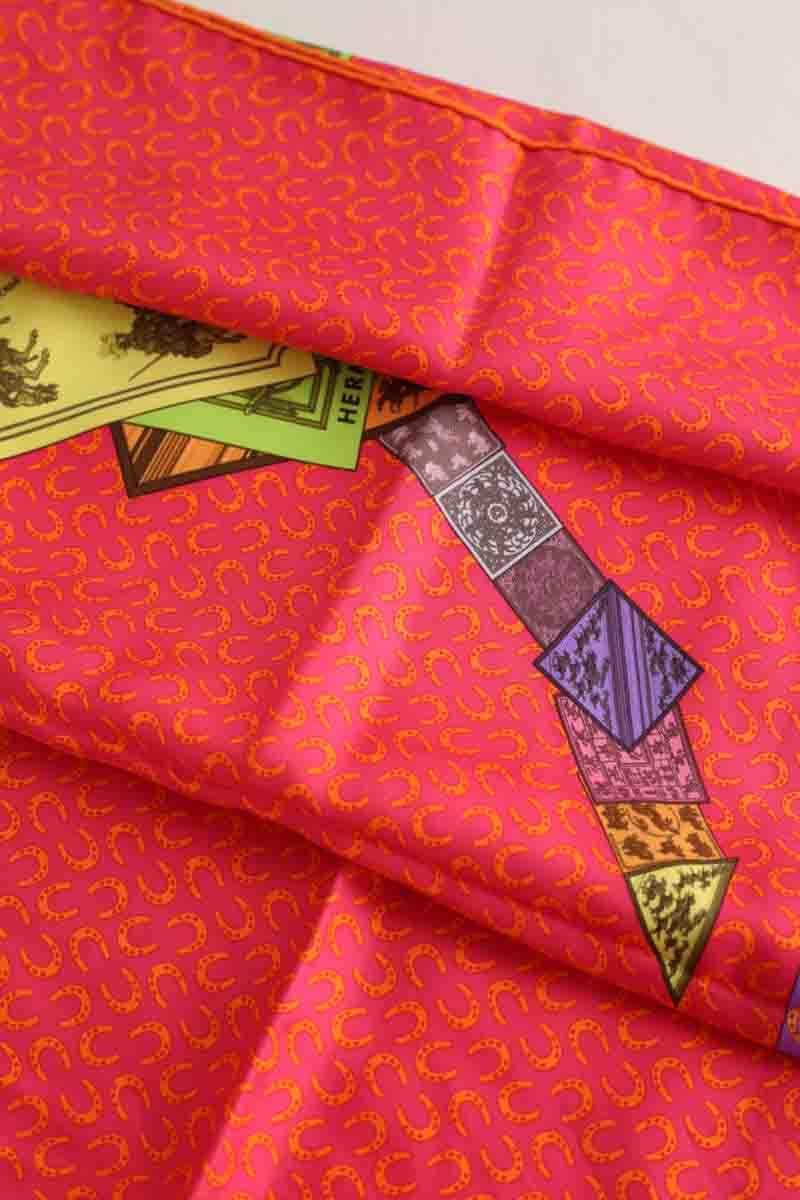 Carré Hermès A Cheval Sur Mon Carré Multicolore en Soie