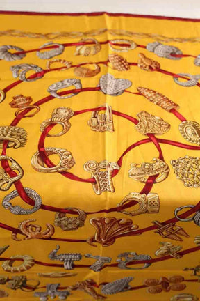 Carré Hermès Alliances du Monde Jaune en Soie