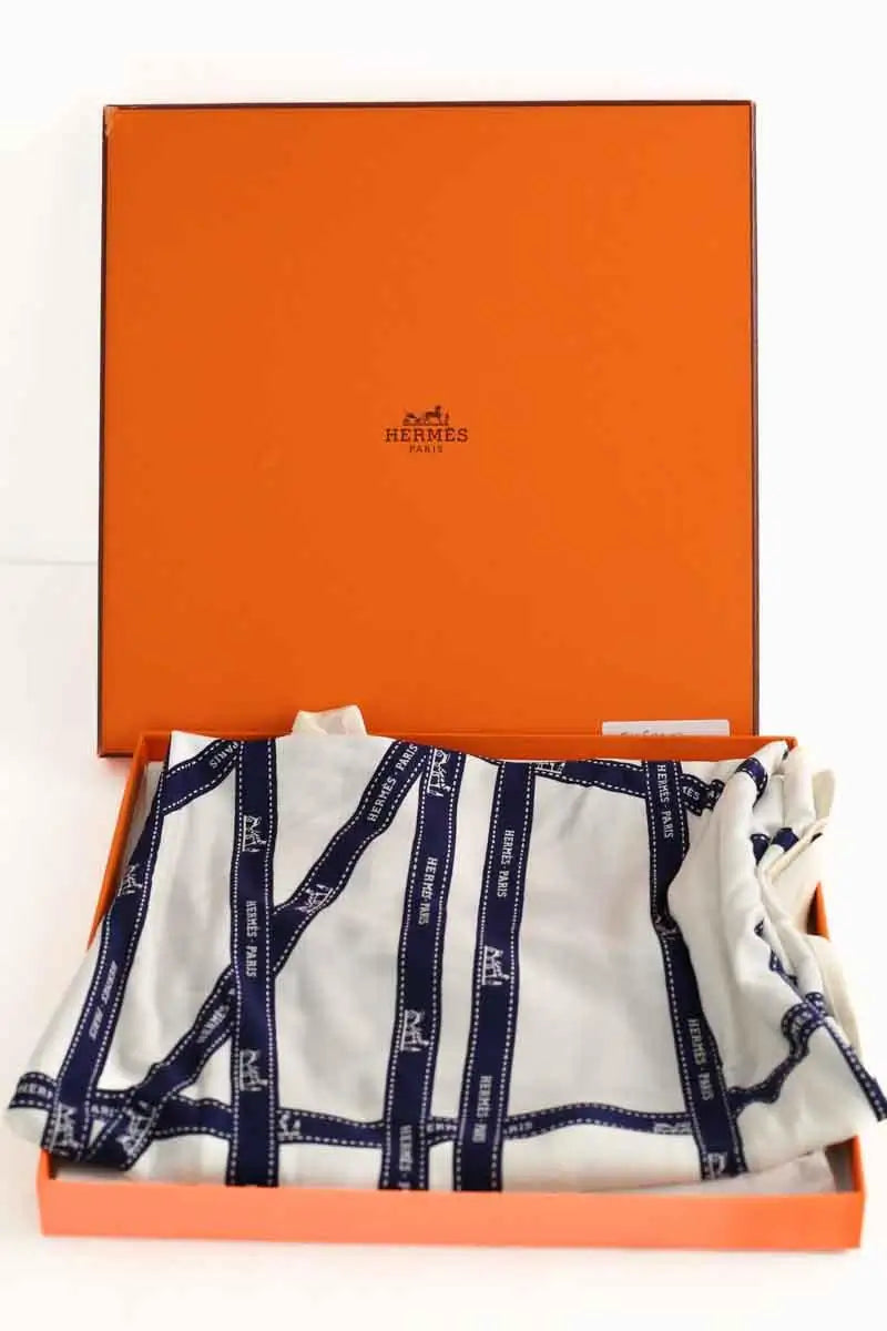 Carré Hermès Blanc en Soie