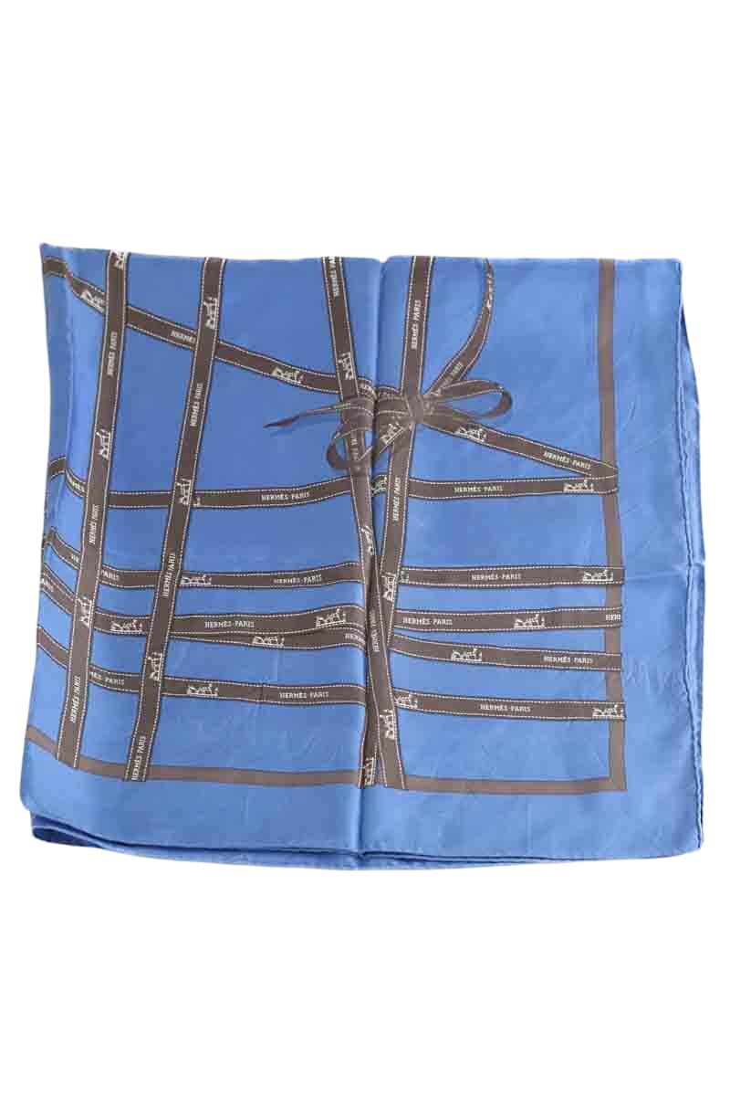 Carré Hermès Bleu en Soie - Seconde Main
