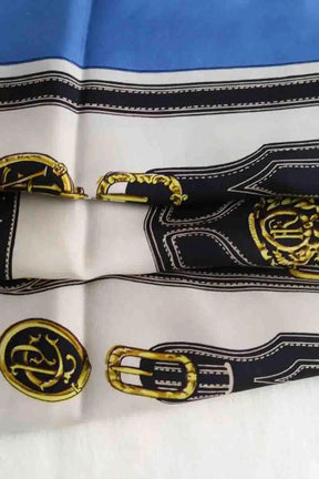 Carré Hermès Bleu en Soie