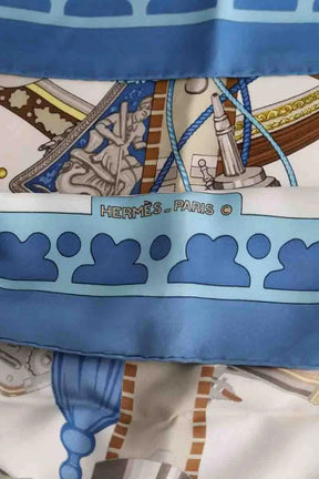 Carré Hermès Bleu en Soie