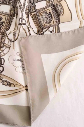 Carré Hermès Brides of gala Gris en Soie