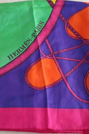 Carré Hermès Coup De Fouet Multicolore en Soie