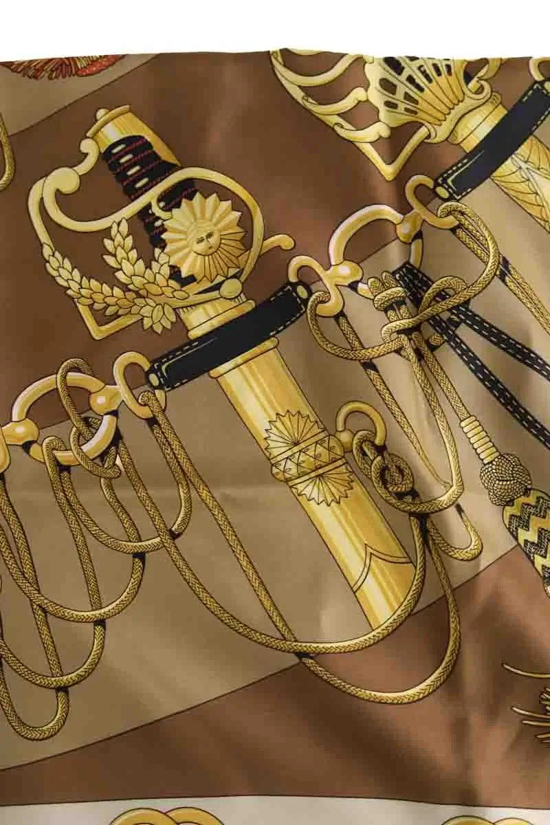 Carré Hermès Marron en Soie