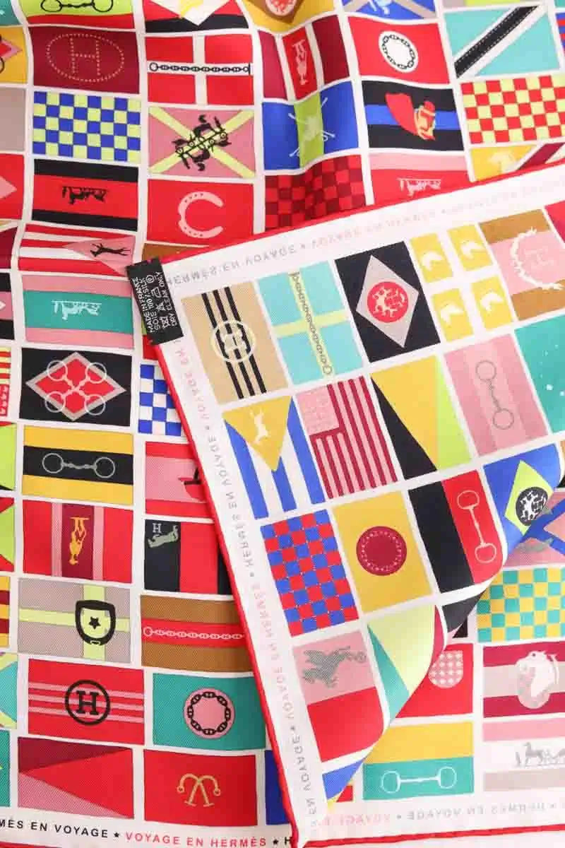 Carré Hermès Multicolore en Soie