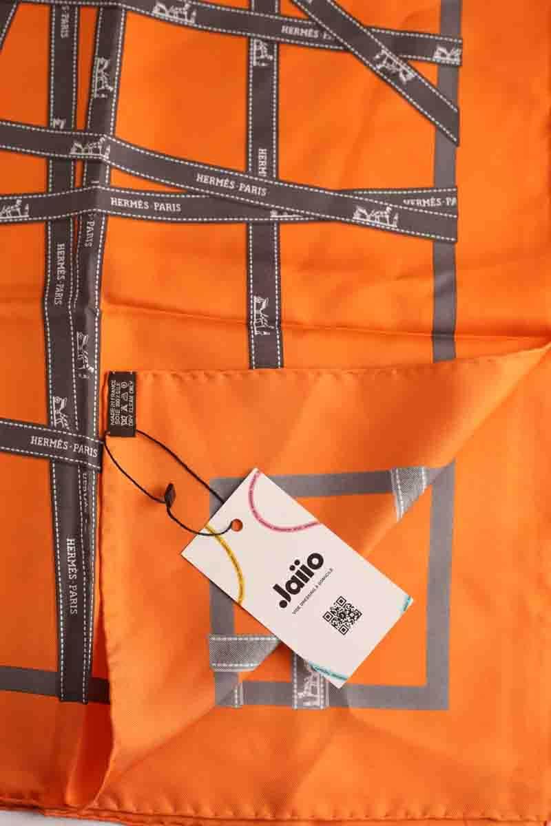 Carré Hermès Orange en Soie