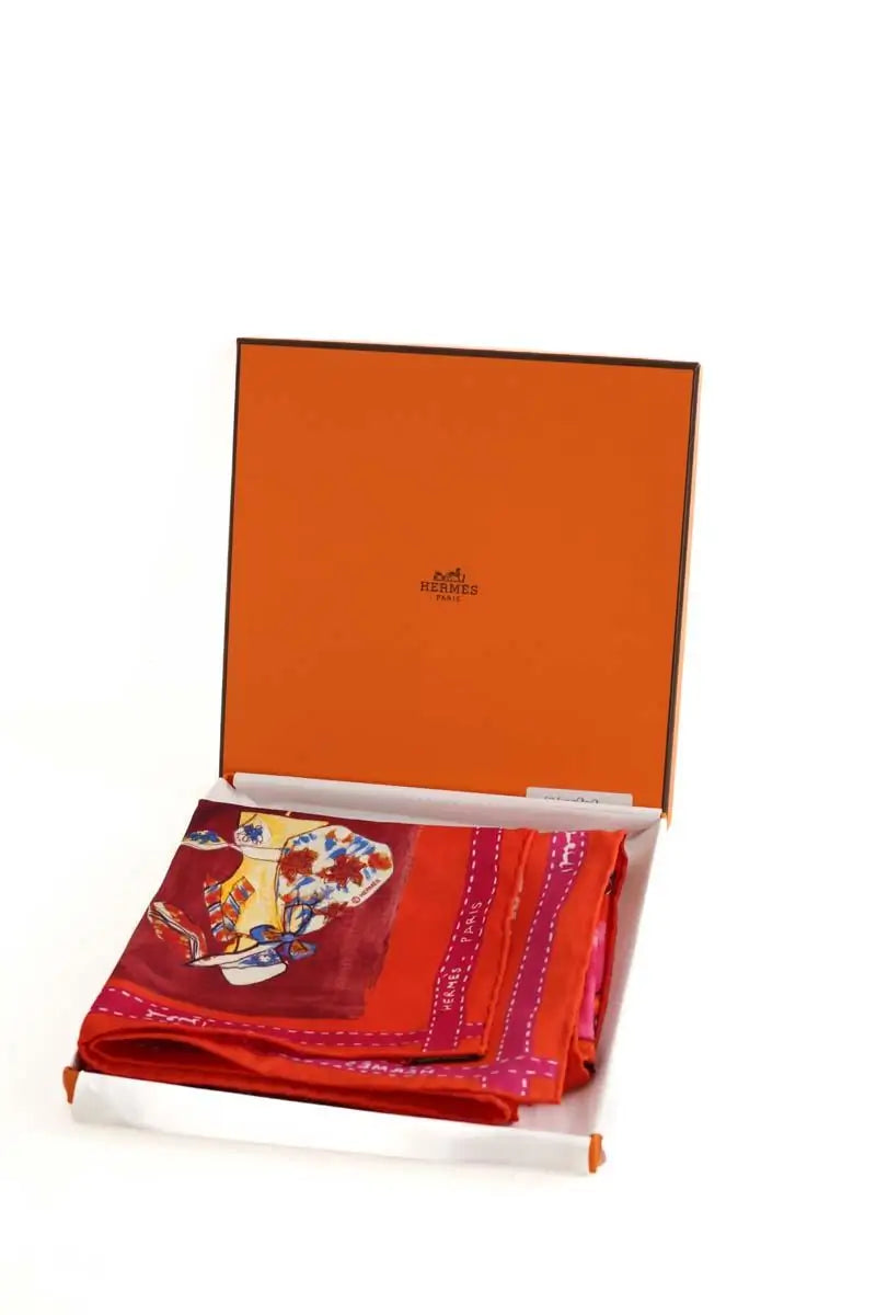 Carré Hermès Rouge en Soie