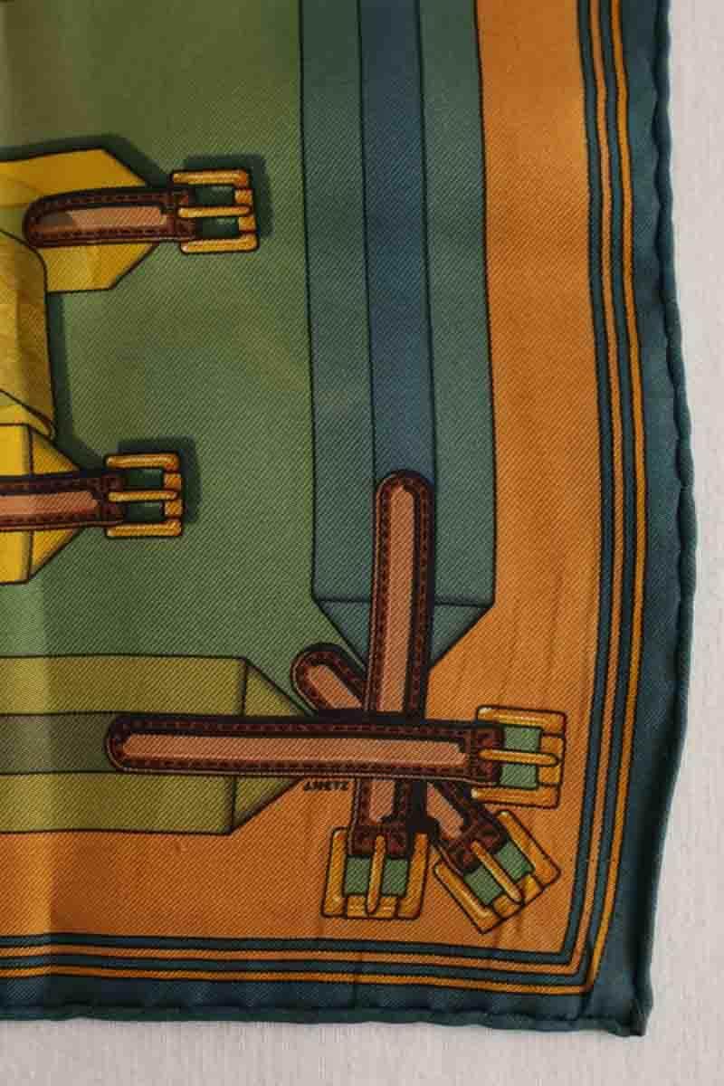 Carré Hermès Vert en Soie