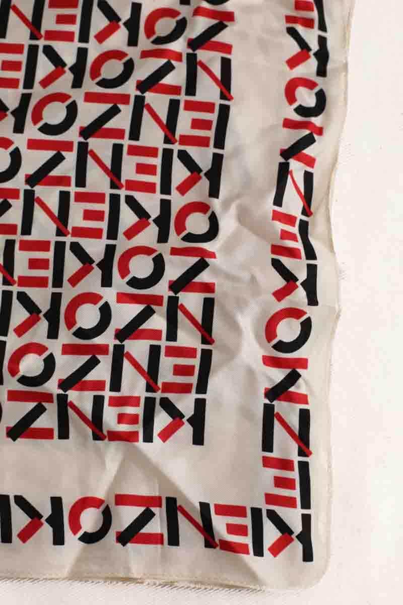 Carré Kenzo Rouge en Soie