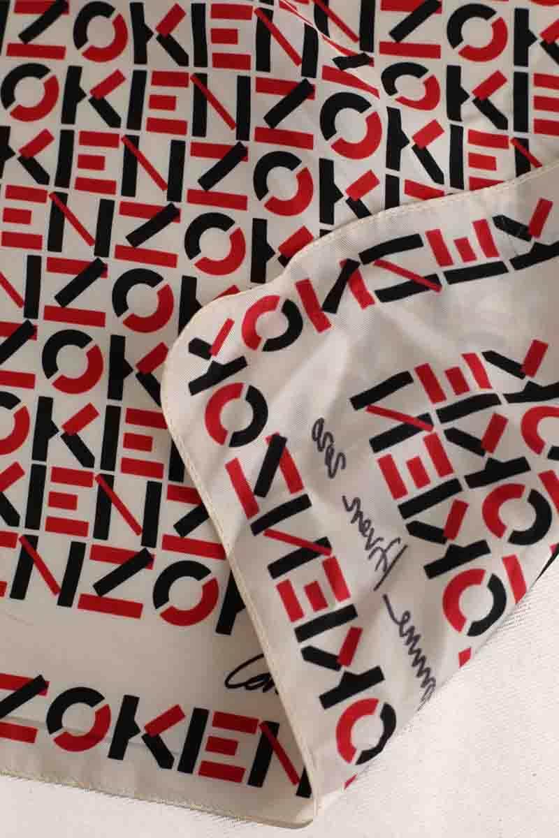 Carré Kenzo Rouge en Soie