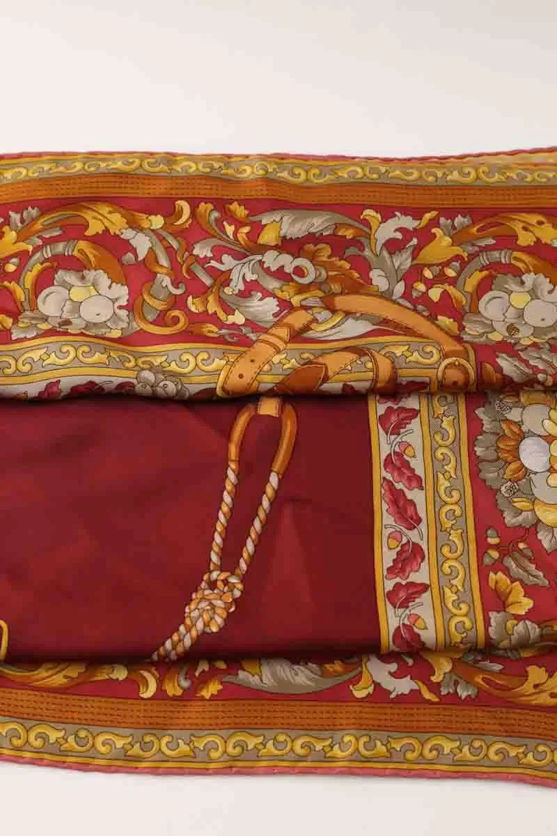 Carré Loewe Marron en Soie