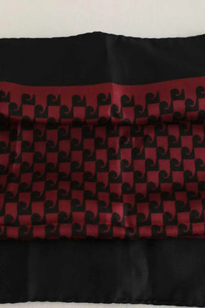 Carré Pierre Cardin Rouge en Soie