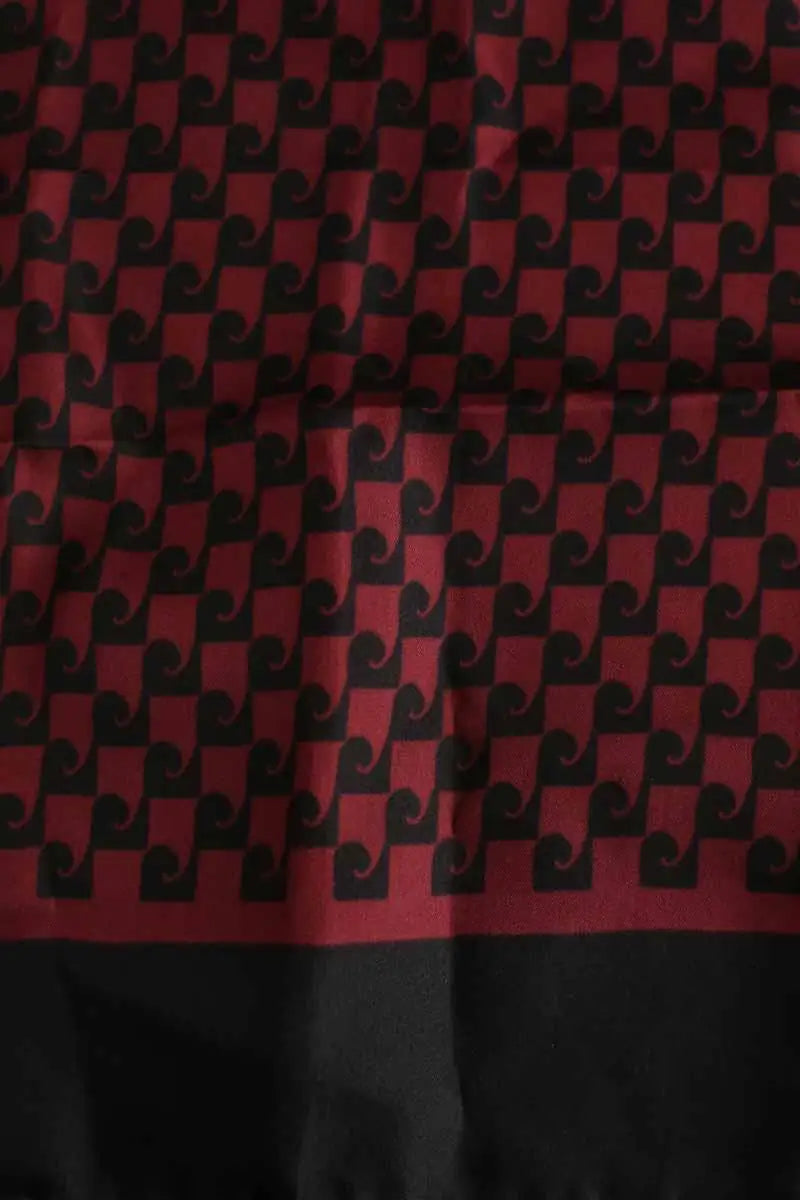 Carré Pierre Cardin Rouge en Soie