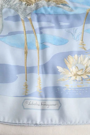 Carré Salvatore Ferragamo Bleu en Soie