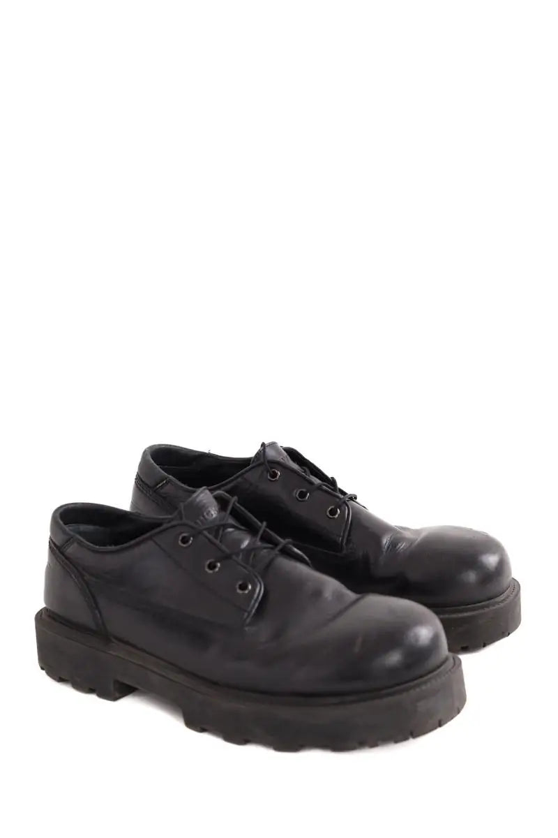 Chaussures à lacets Givenchy Noir en Cuir