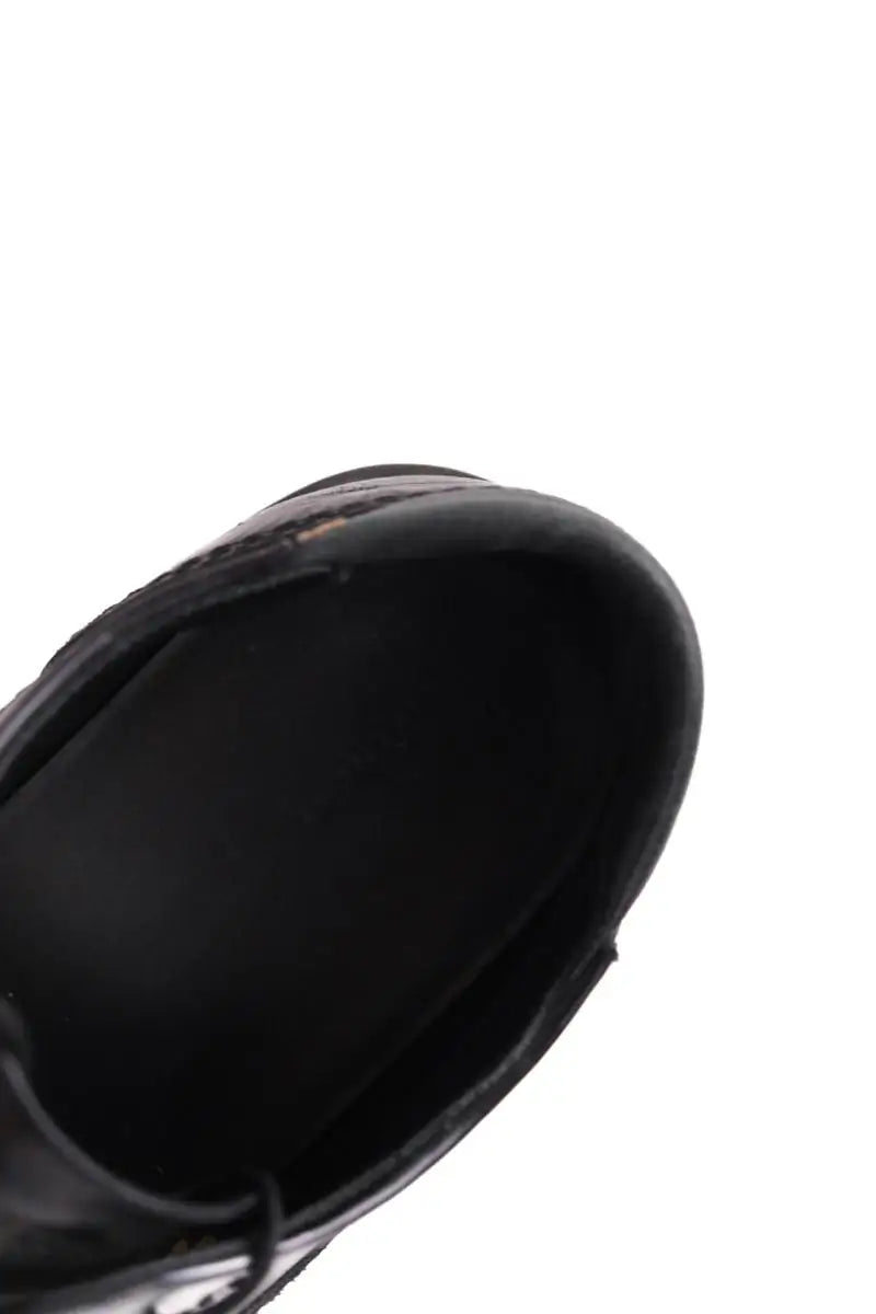 Chaussures à lacets Givenchy Noir en Cuir