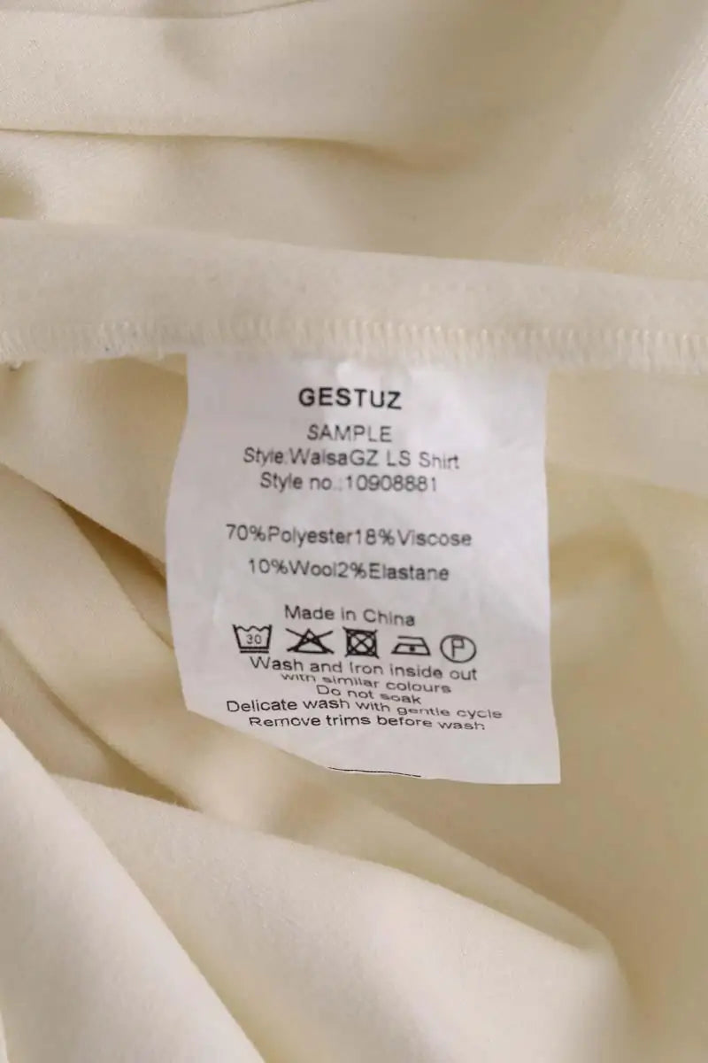Chemise Gestuz Ecru en Synthétique