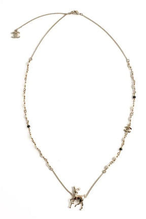 Collier Chanel Doré en Métal