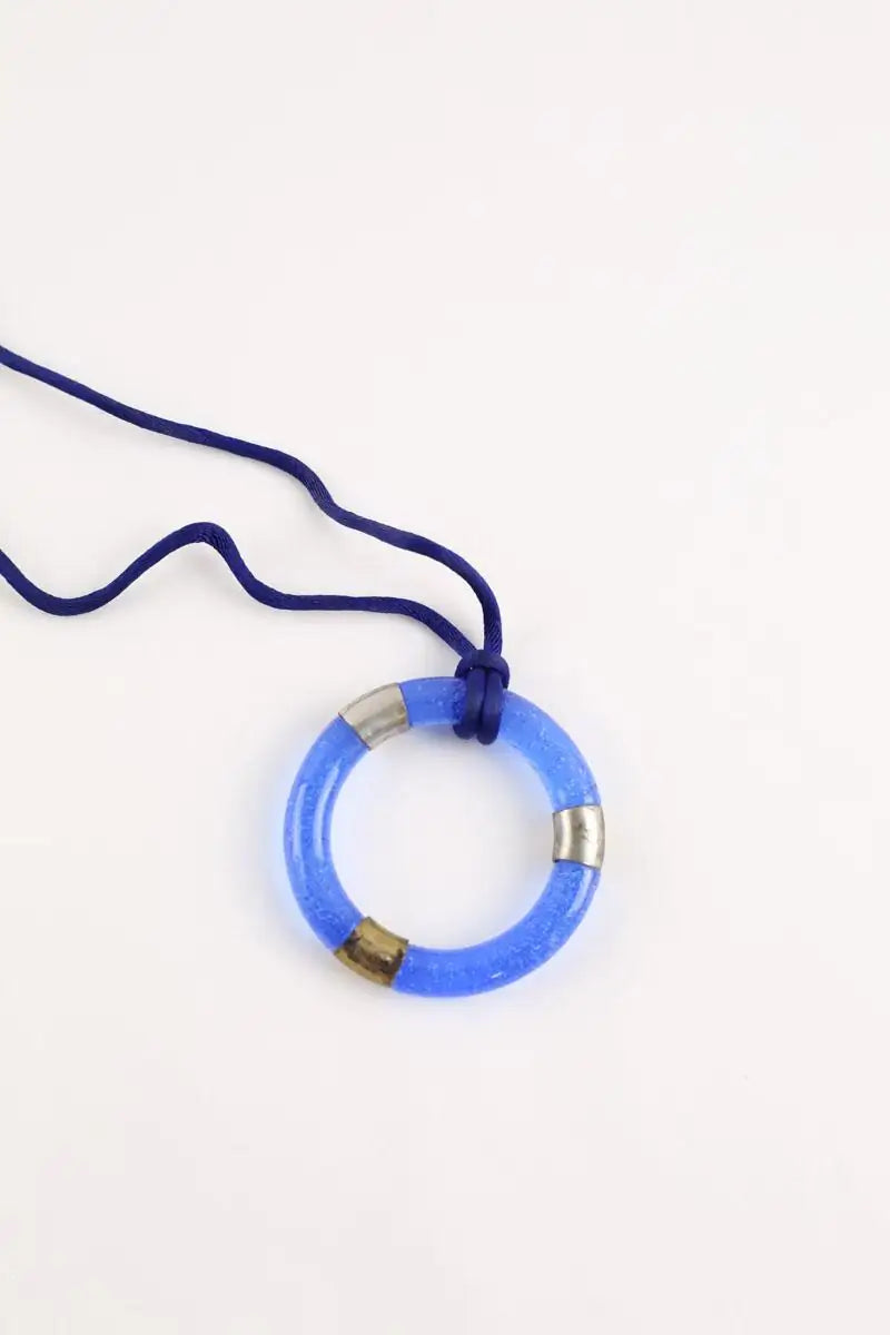 Collier Daum Bleu en Verre