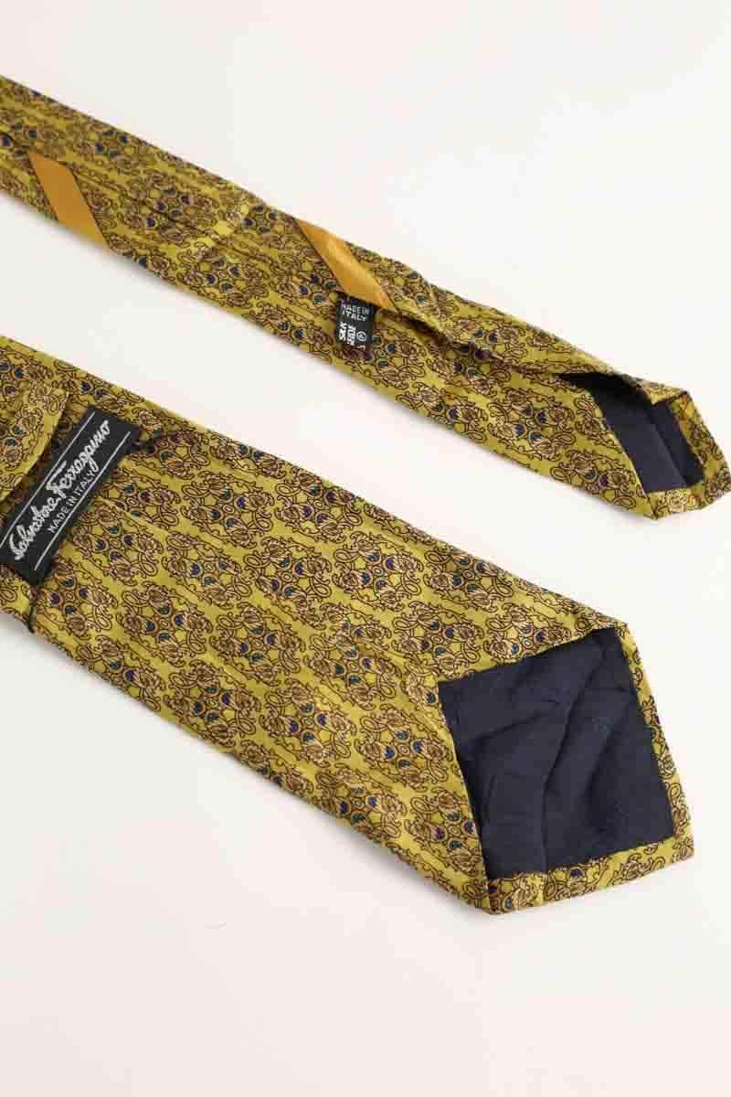 Cravate Salvatore Ferragamo Jaune en Soie