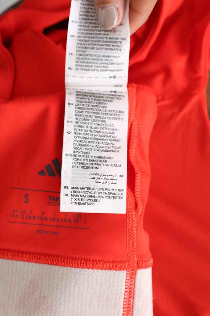 Sport Adidas  Rouge