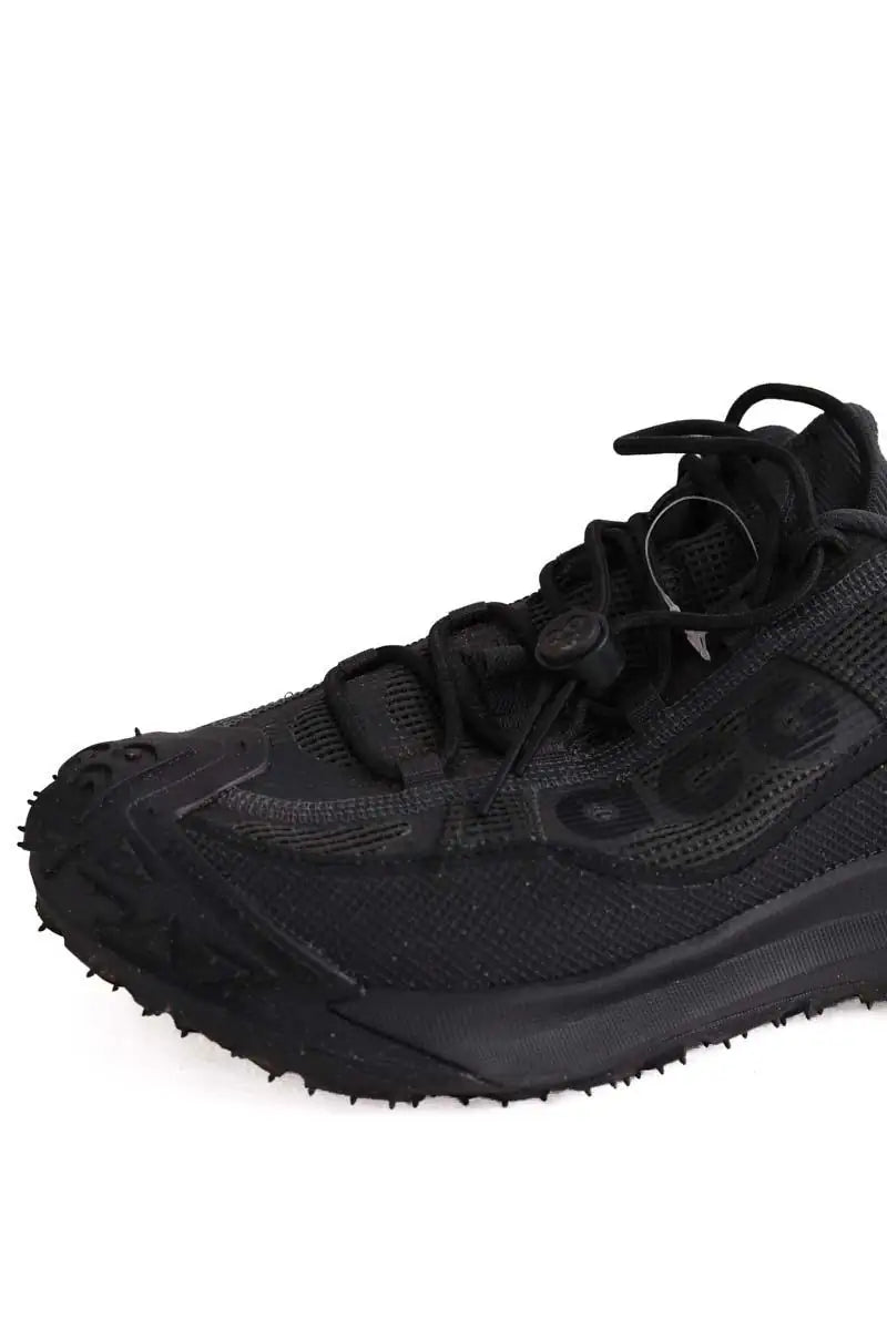 Baskets basses Nike Noir en Tissu
