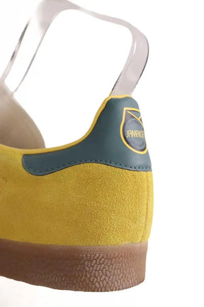Baskets basses Adidas Gazelle Jaune en Daim