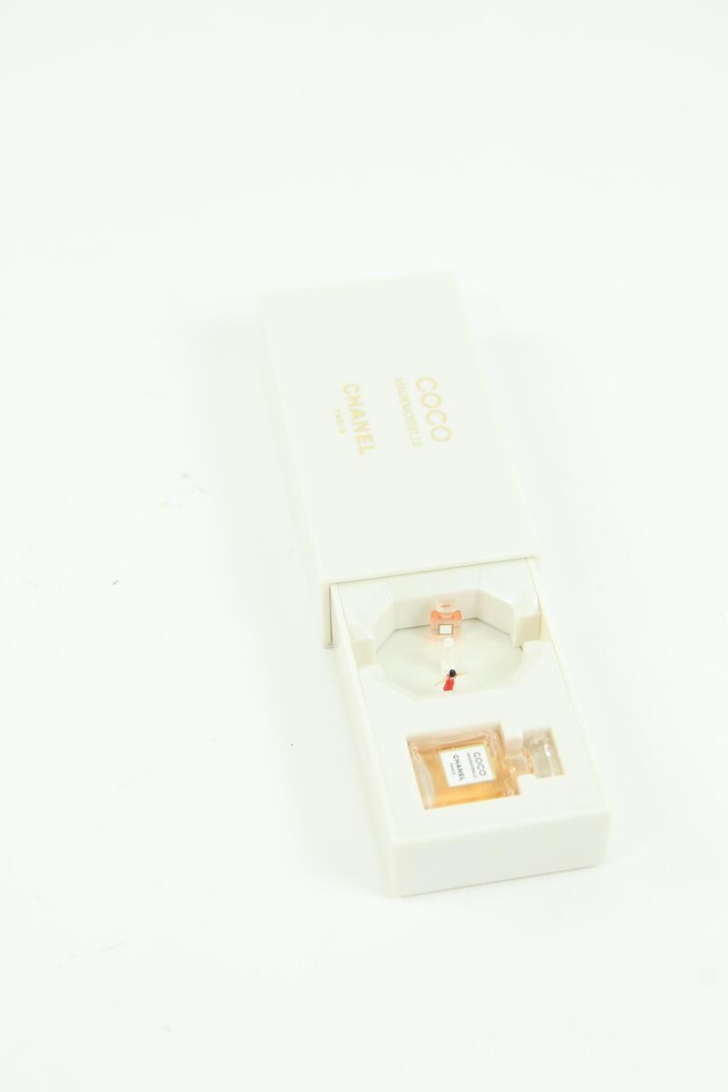  Chanel  Blanc