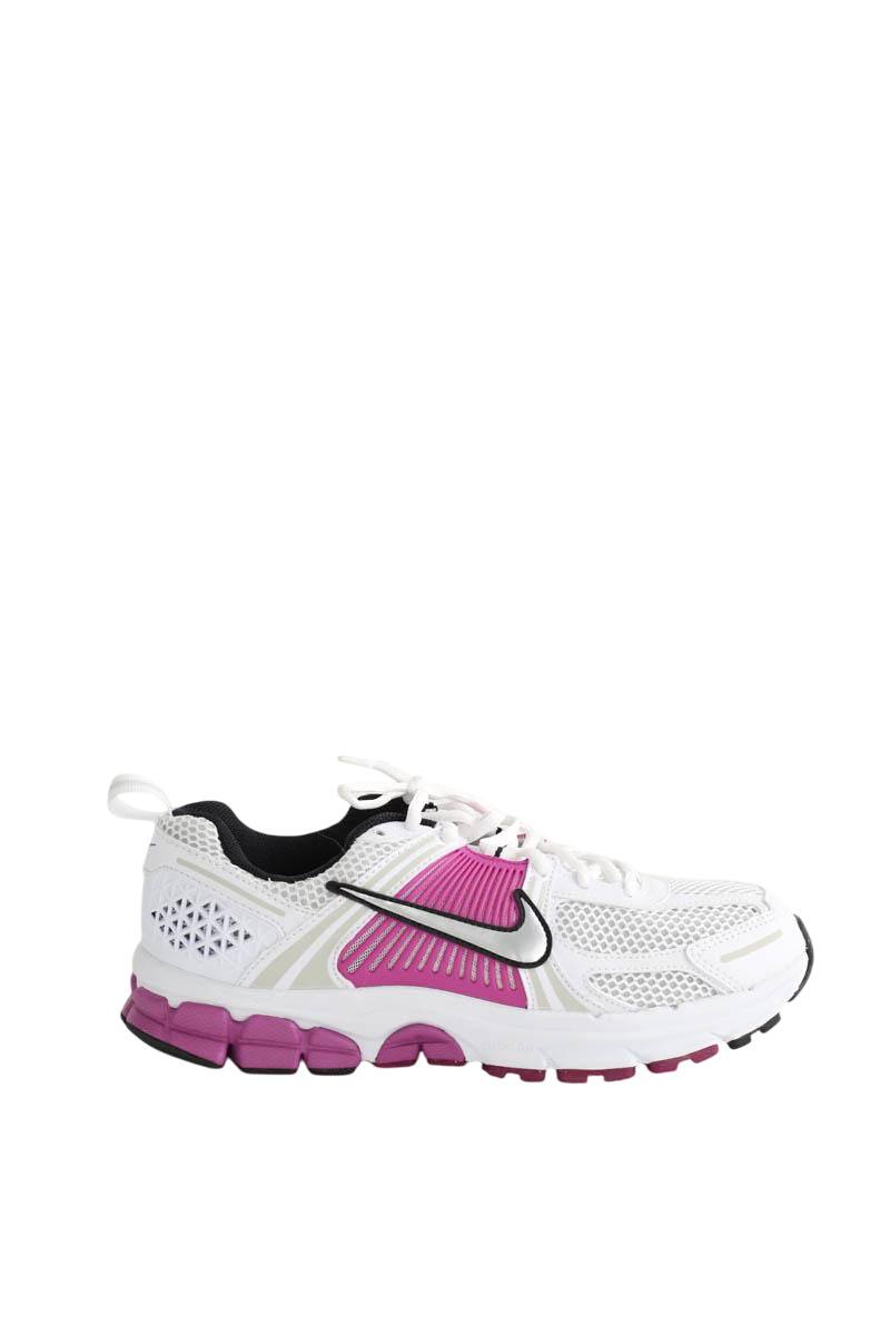 Baskets Nike  Blanc