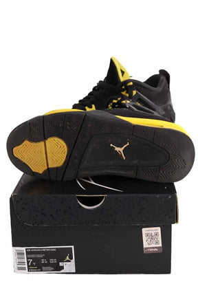 Baskets Nike Air Jordan 4 retro Noir en Cuir