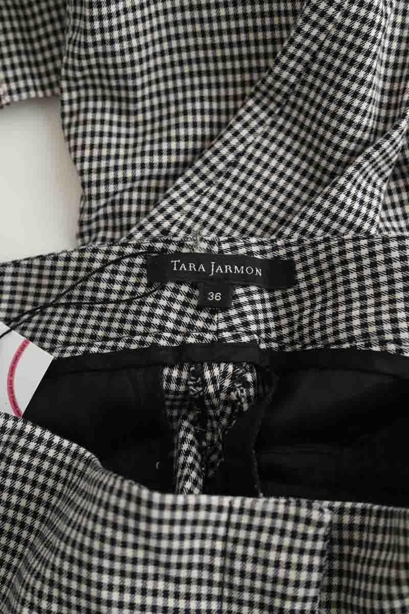 Droit Tara Jarmon  Noir