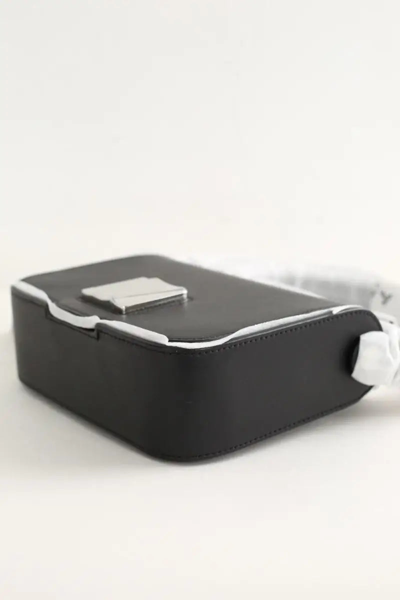 Sac à bandoulière Tumi  Noir