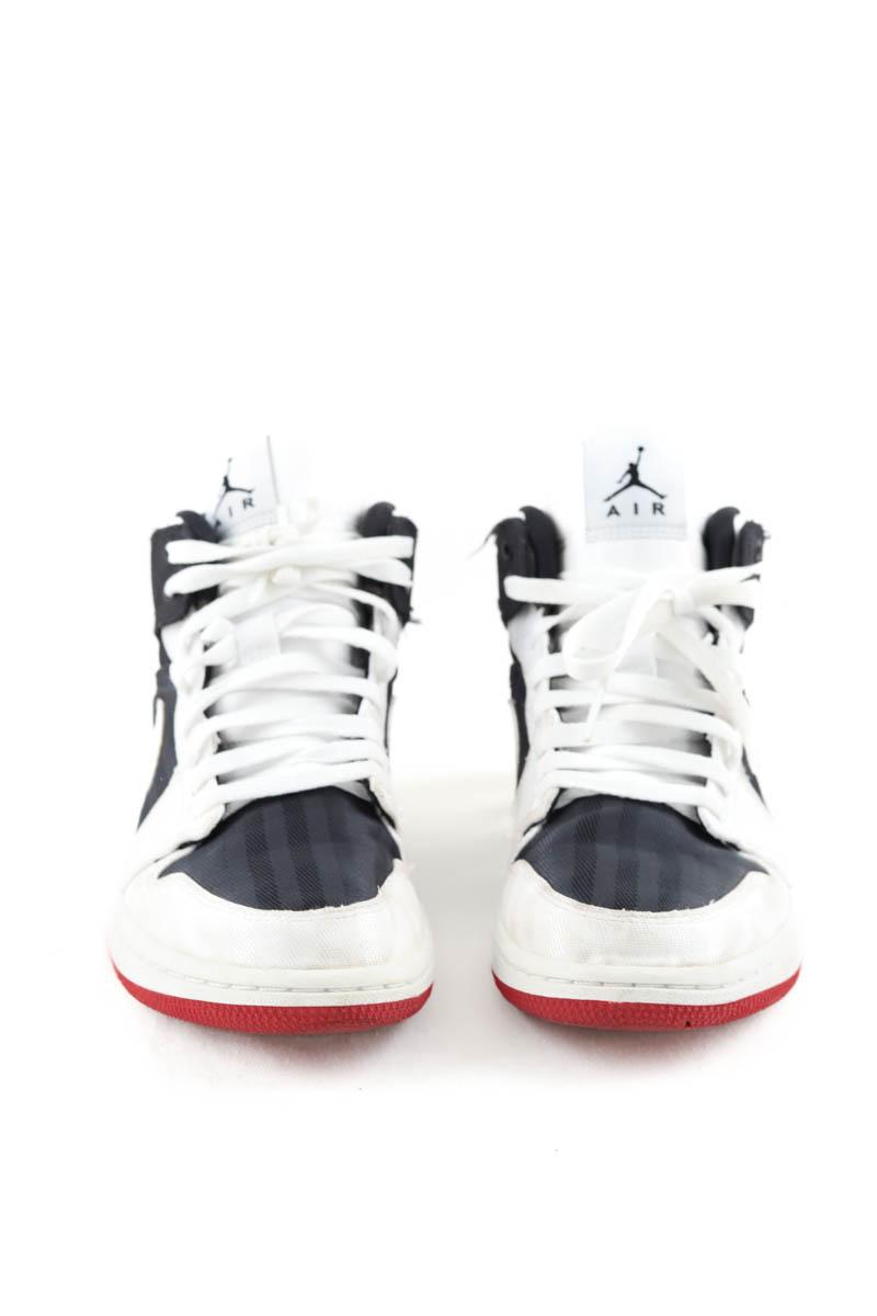 Baskets Nike  Noir
