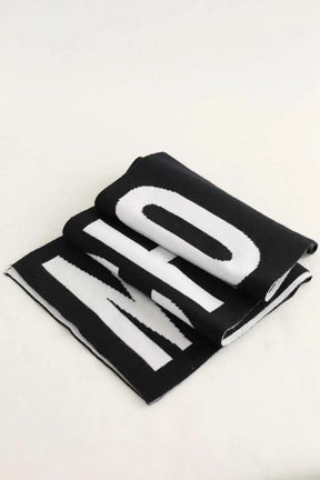 Écharpe Moschino Noir en Laine