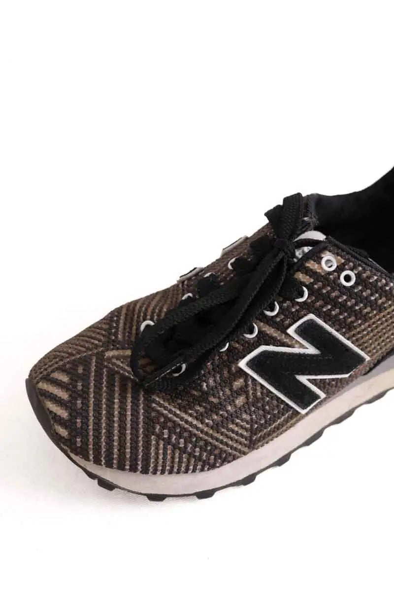 Baskets New Balance Marron en Tissu