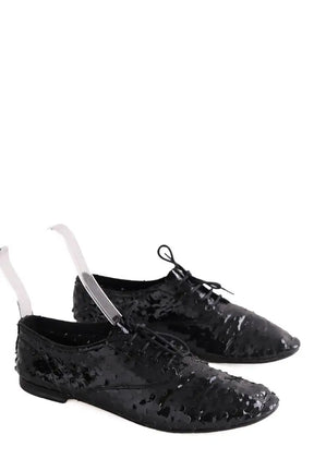 Chaussures à lacets Saint Laurent Noir en Cuir verni