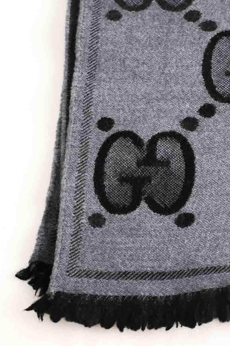 Foulard Gucci Foulard en jacquard de laine et soie GG Anthracite en Laine