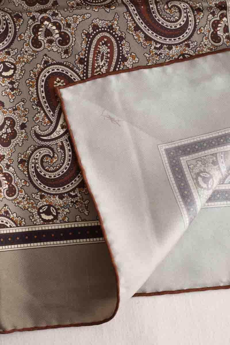 Foulard Saint Laurent Gris en Soie