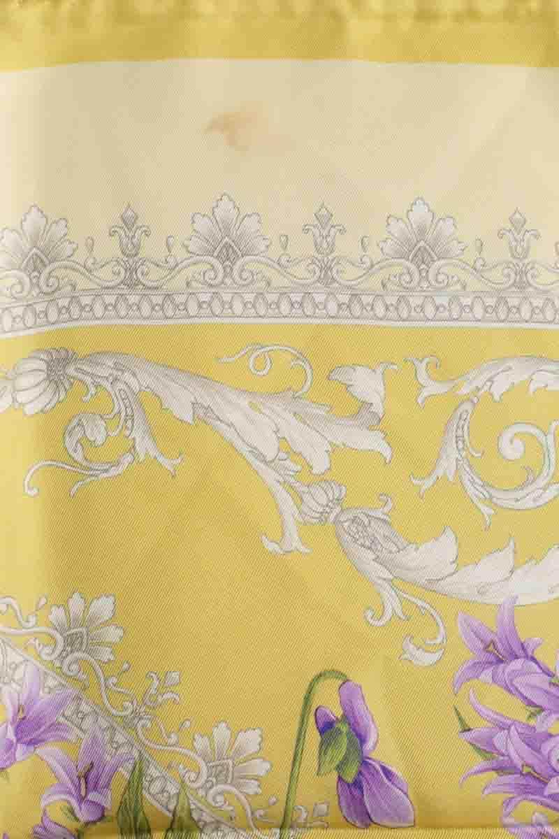 Foulard Versace Jaune en Soie