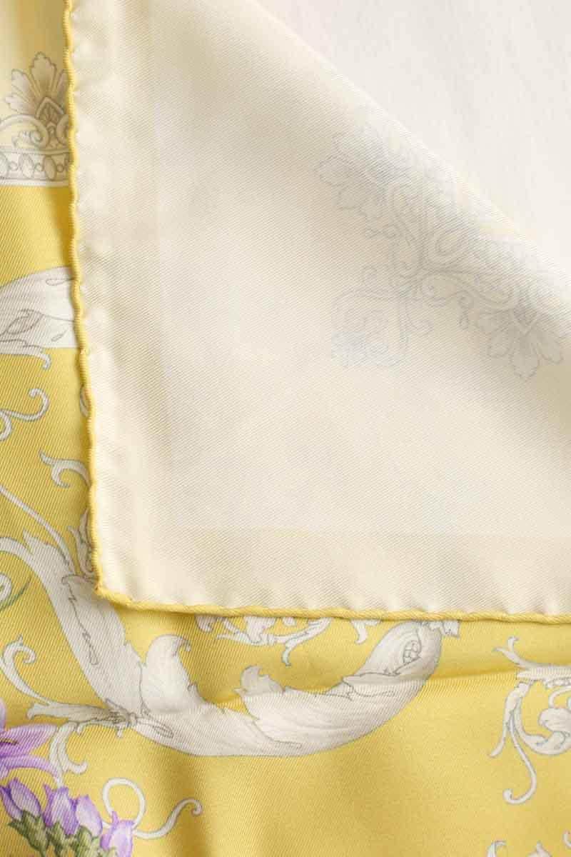 Foulard Versace Jaune en Soie